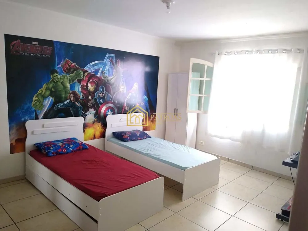Sobrado, 3 quartos, 242 m² - Foto 8