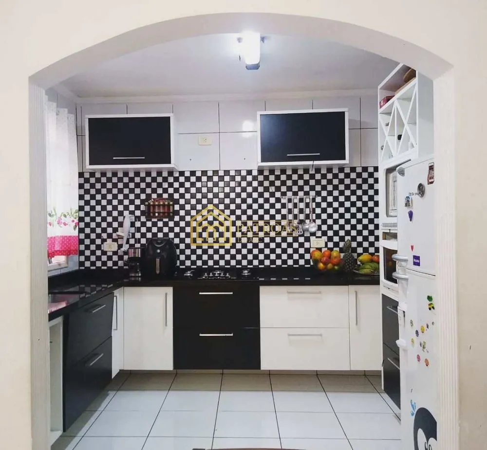 Sobrado, 3 quartos, 242 m² - Foto 5