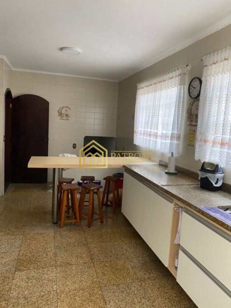 Sobrado, 4 quartos, 345 m² - Foto 2