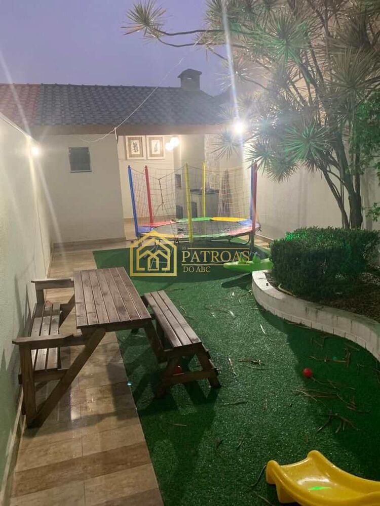 Sobrado, 3 quartos, 181 m² - Foto 2