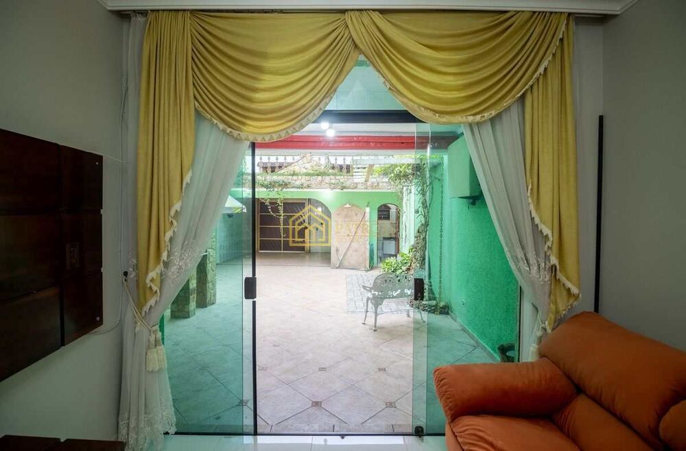 Sobrado, 3 quartos, 210 m² - Foto 6