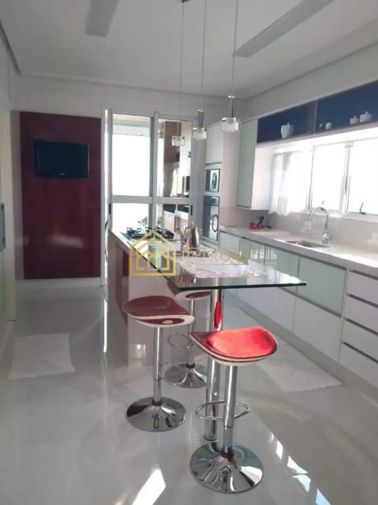 Apartamento, 3 quartos, 332 m² - Foto 4