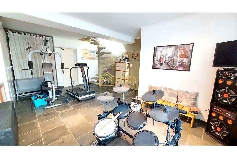 Sobrado, 3 quartos, 231 m² - Foto 5