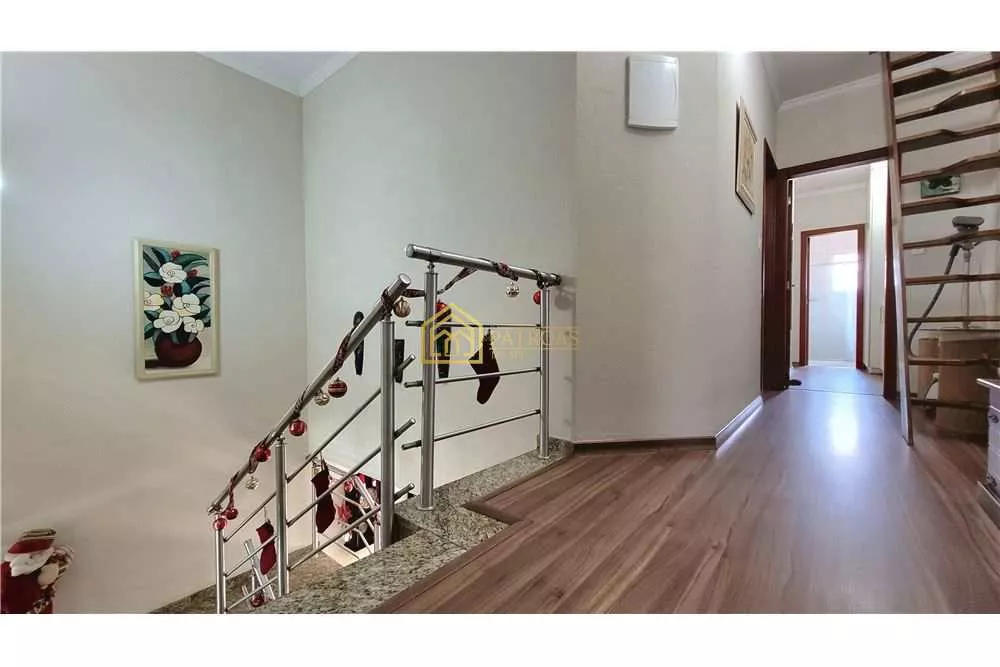Sobrado, 3 quartos, 172 m² - Foto 1