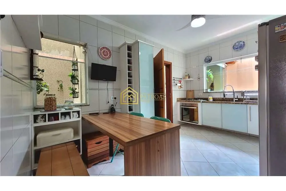 Sobrado, 3 quartos, 172 m² - Foto 3