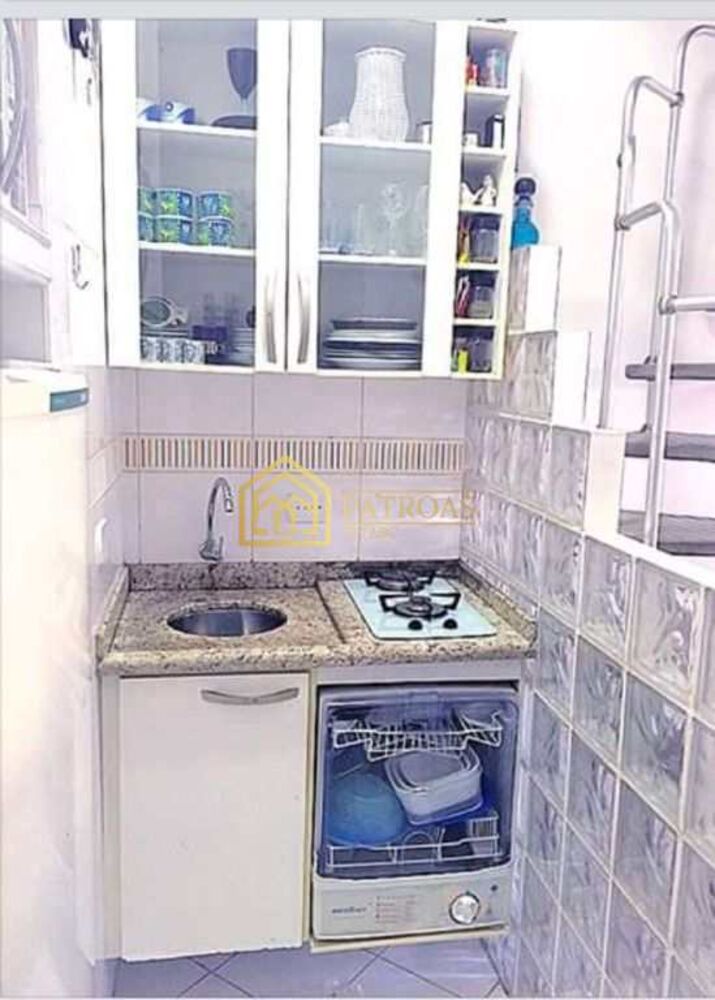 Apartamento à venda com 2 quartos, 58m² - Foto 2