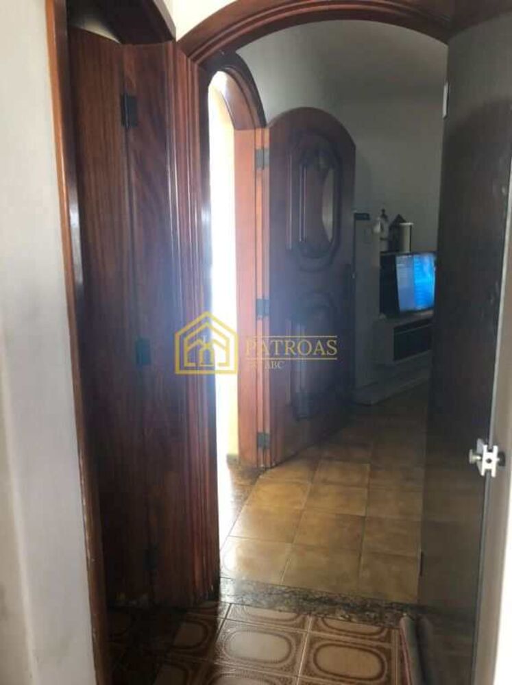 Sobrado à venda com 4 quartos, 232m² - Foto 8