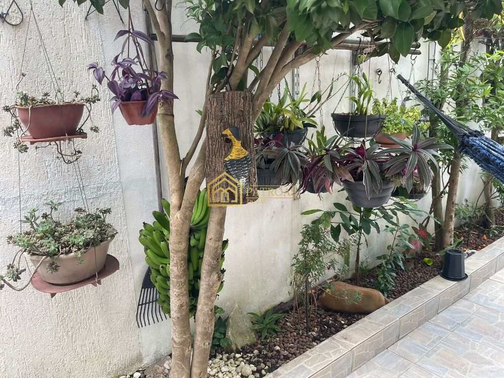 Sobrado, 4 quartos, 237 m² - Foto 1