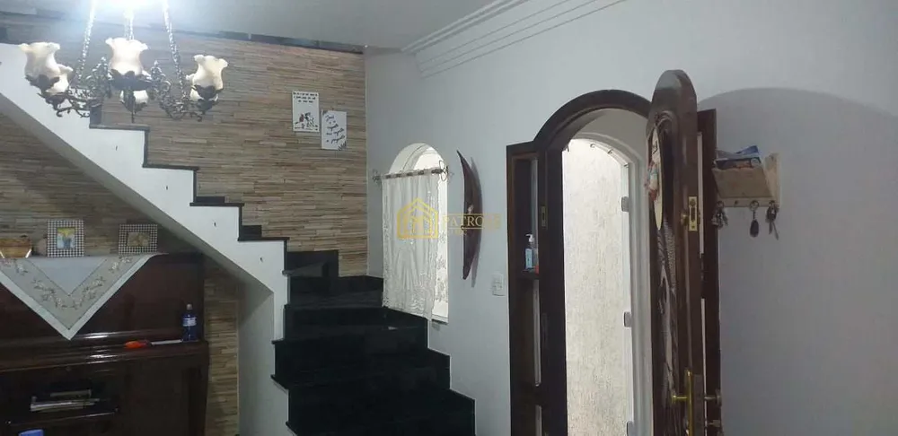 Sobrado, 3 quartos, 290 m² - Foto 3