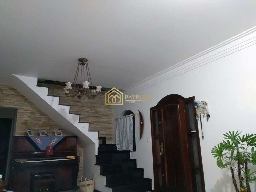 Sobrado, 3 quartos, 290 m² - Foto 1