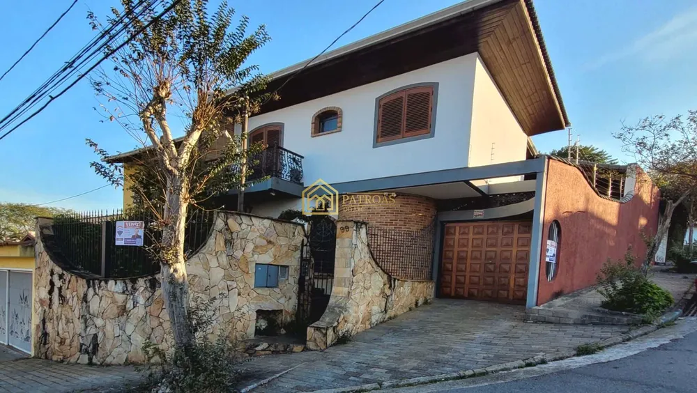 Sobrado, 3 quartos, 239 m² - Foto 2