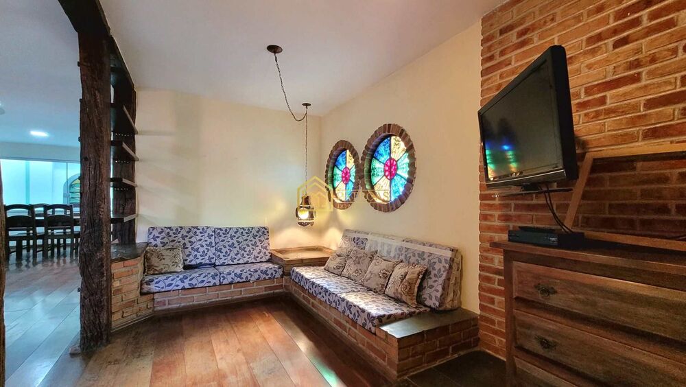 Sobrado, 3 quartos, 239 m² - Foto 3