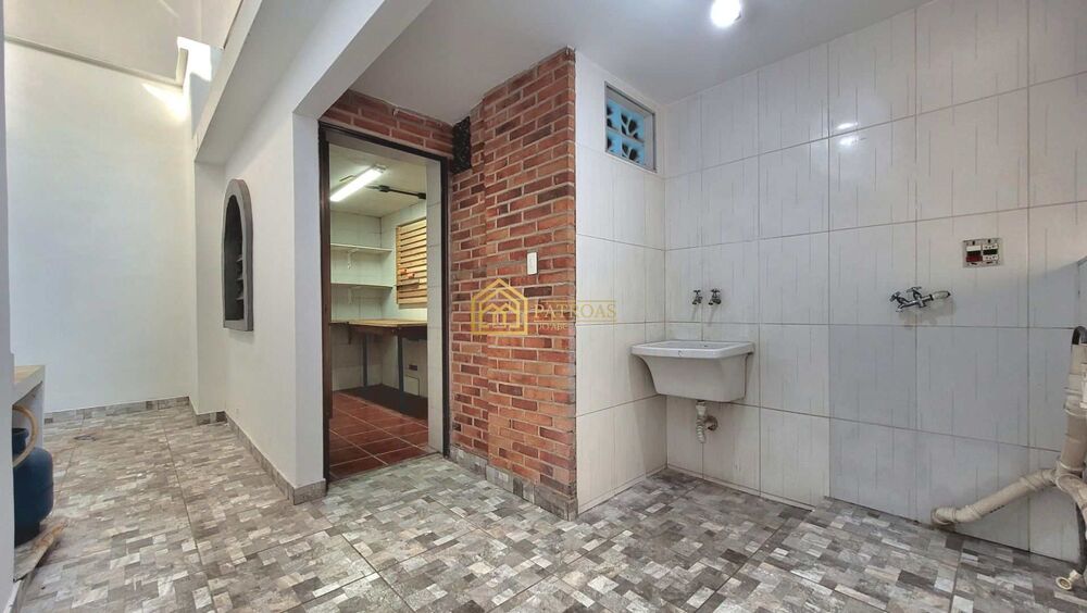 Sobrado, 3 quartos, 239 m² - Foto 10