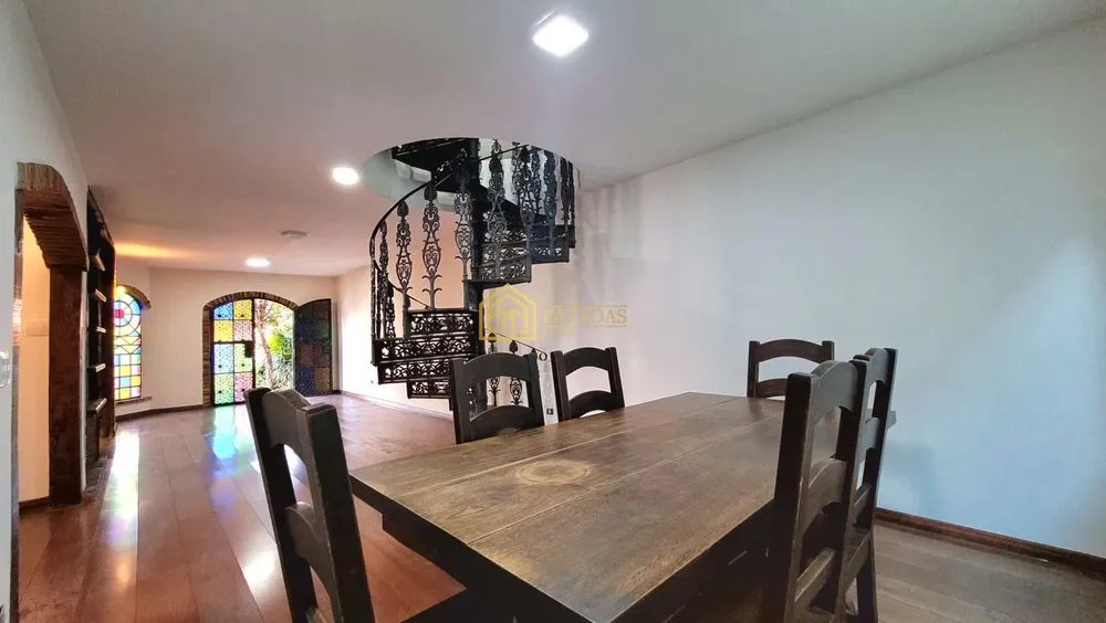 Sobrado, 3 quartos, 239 m² - Foto 8
