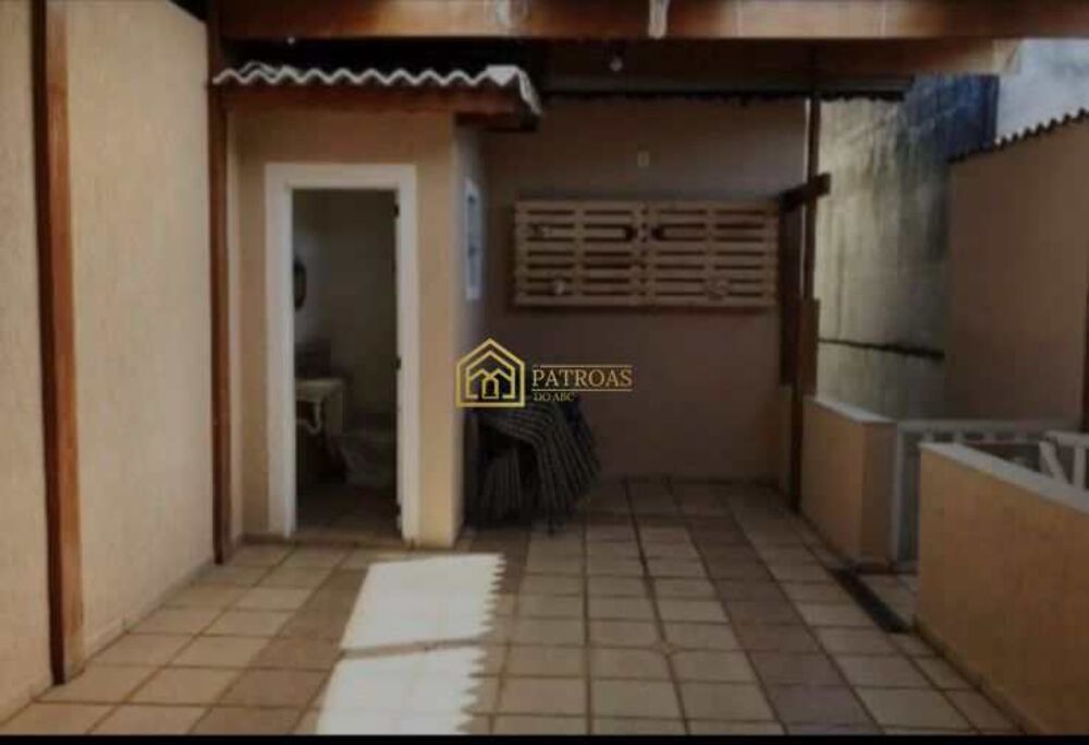 Sobrado à venda com 3 quartos, 212m² - Foto 4