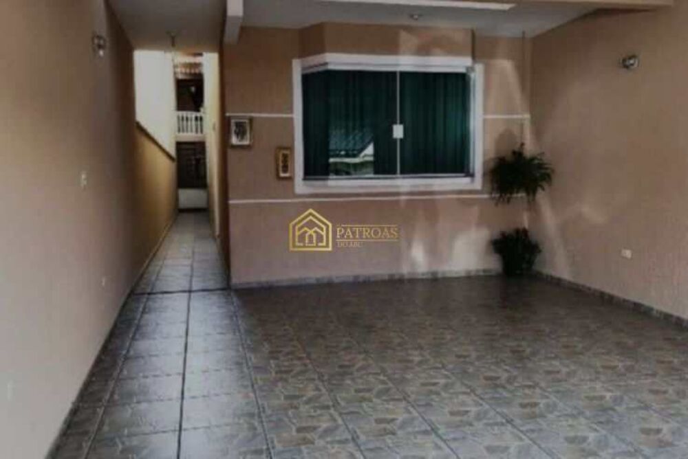 Sobrado à venda com 3 quartos, 212m² - Foto 1