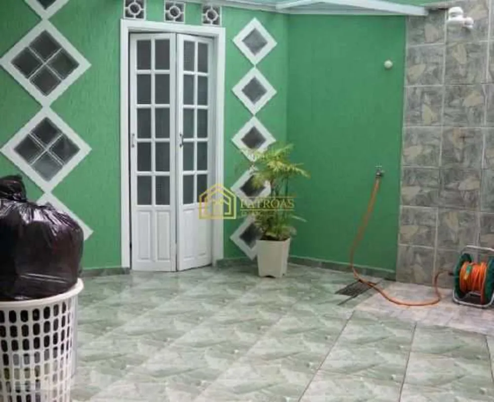 Sobrado, 3 quartos, 238 m² - Foto 2