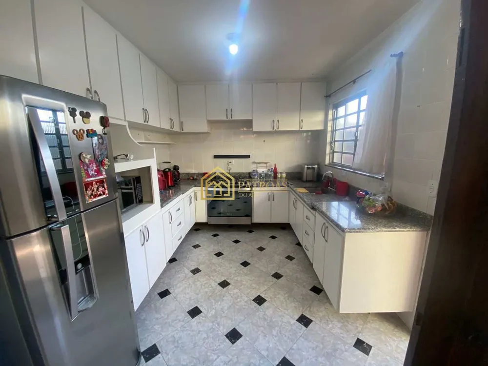 Casa, 5 quartos, 298 m² - Foto 5