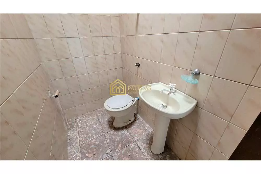 Casa, 2 quartos, 182 m² - Foto 1