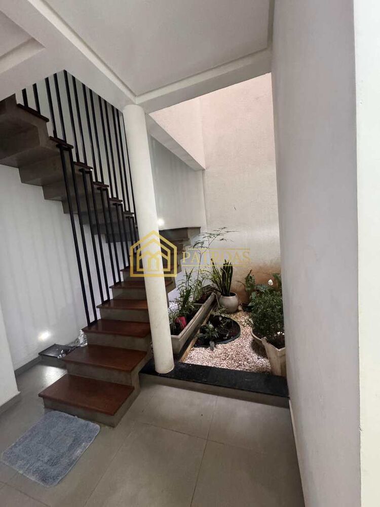 Sobrado, 3 quartos, 270 m² - Foto 4