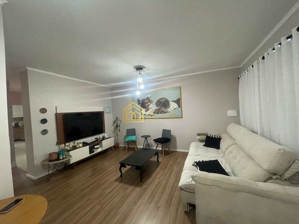 Sobrado, 3 quartos, 201 m² - Foto 1