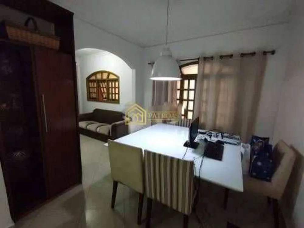 Sobrado, 4 quartos, 250 m² - Foto 2