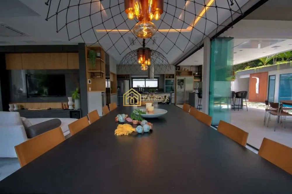 Casa, 6 quartos, 551 m² - Foto 4