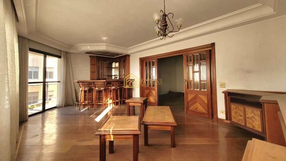 Apartamento, 4 quartos, 201 m² - Foto 1