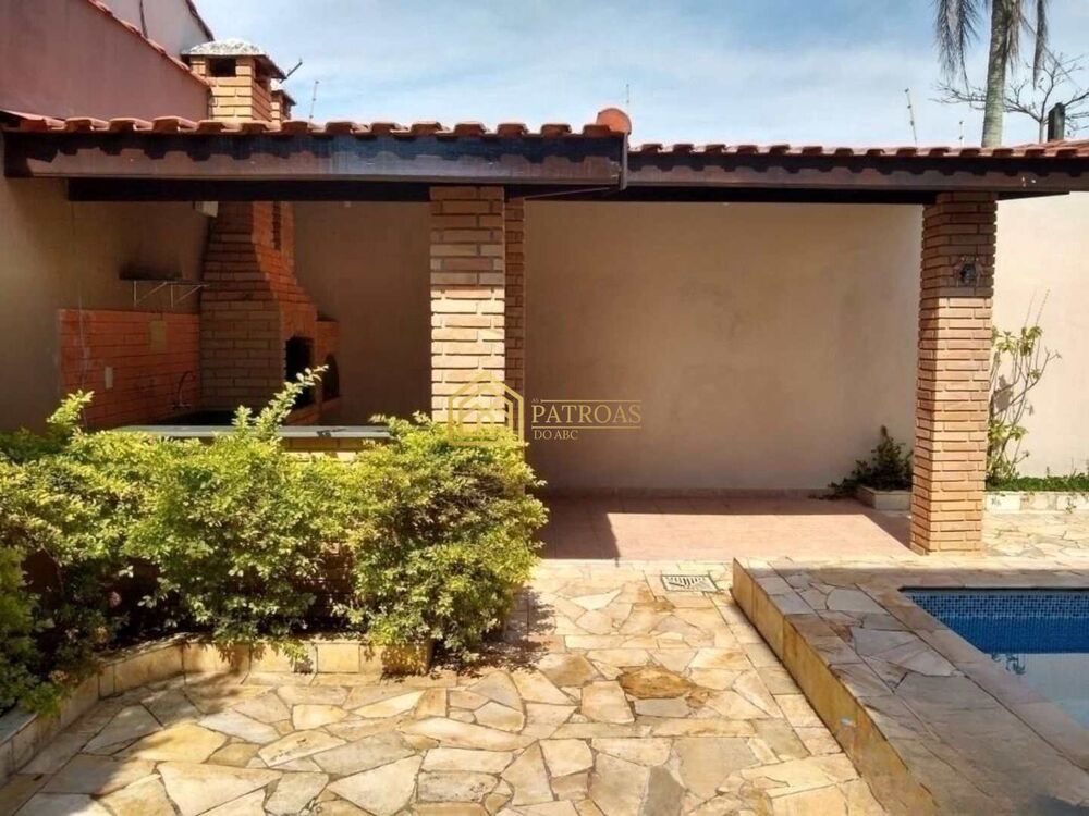 Sobrado, 3 quartos, 222 m² - Foto 4