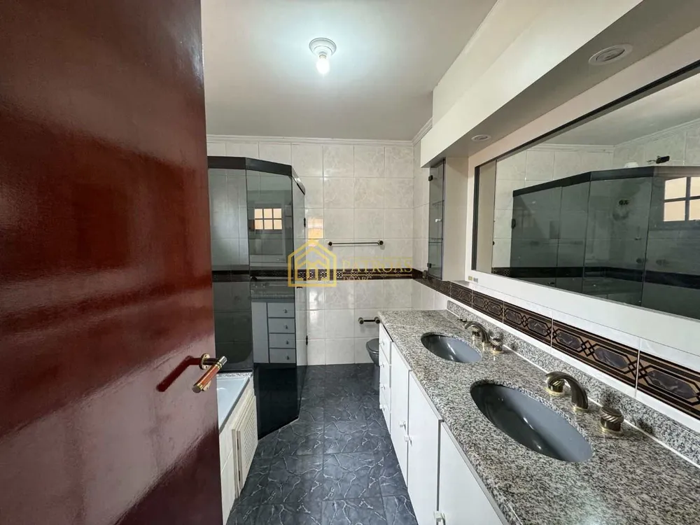 Sobrado, 4 quartos, 361 m² - Foto 8