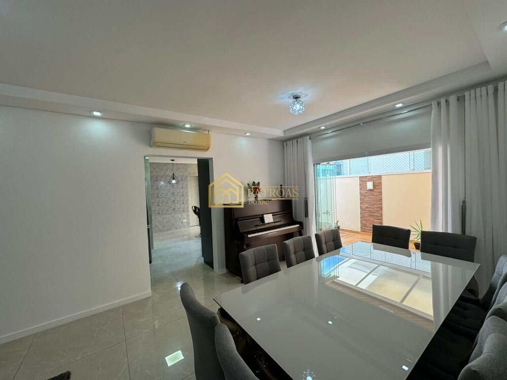 Apartamento, 3 quartos, 204 m² - Foto 2