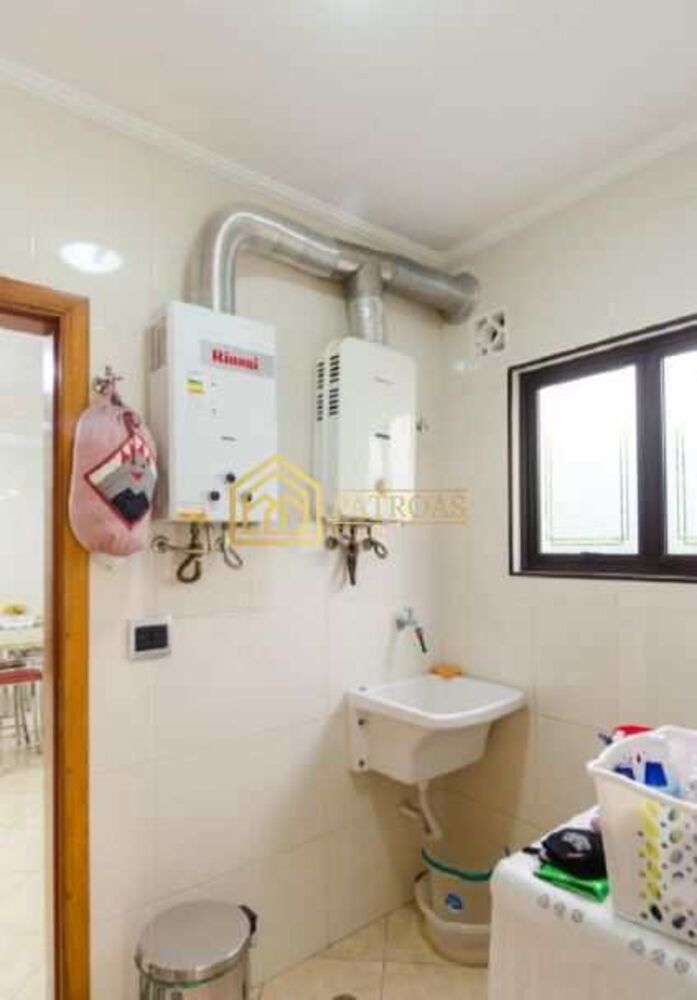 Sobrado à venda com 4 quartos, 247m² - Foto 7