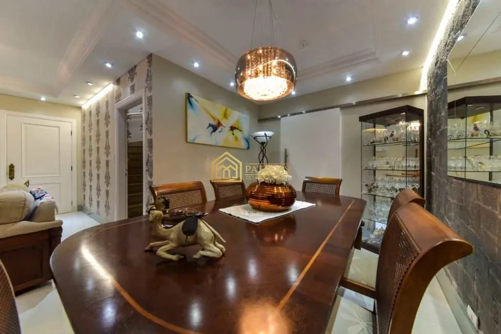 Sobrado, 3 quartos, 243 m² - Foto 2