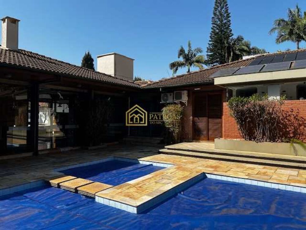Casa para alugar com 4 quartos, 1369m² - Foto 35