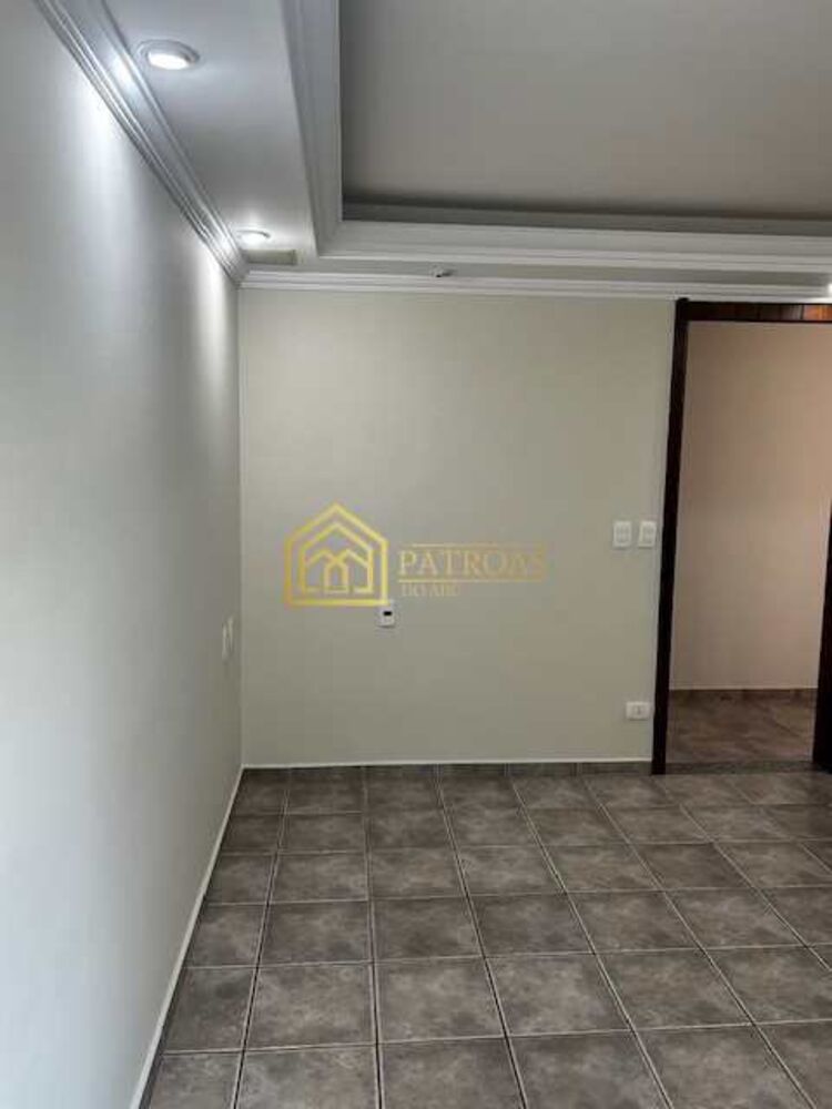 Casa para alugar com 4 quartos, 1369m² - Foto 18
