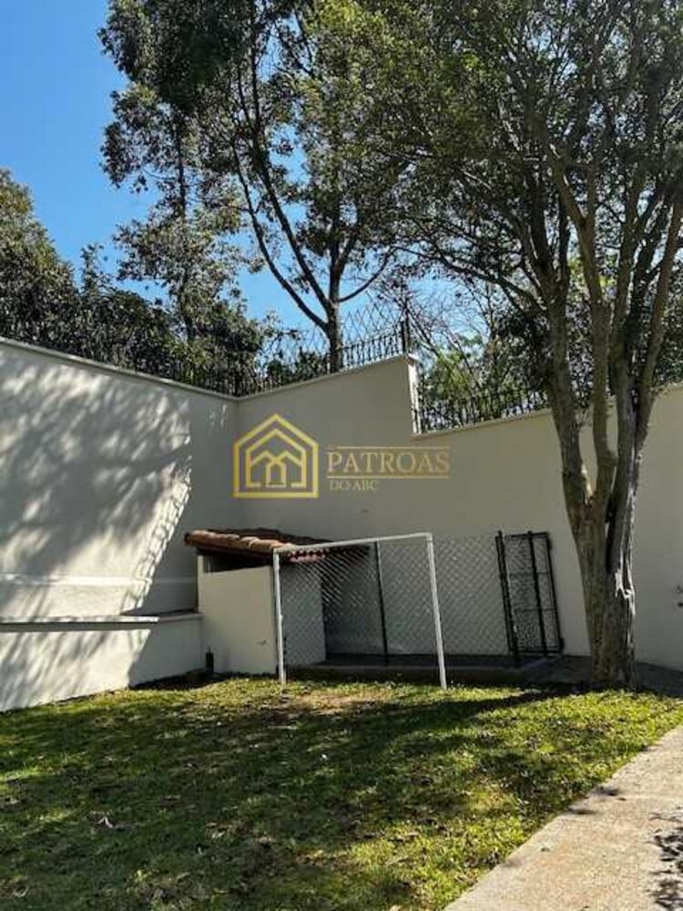 Casa para alugar com 4 quartos, 1369m² - Foto 3