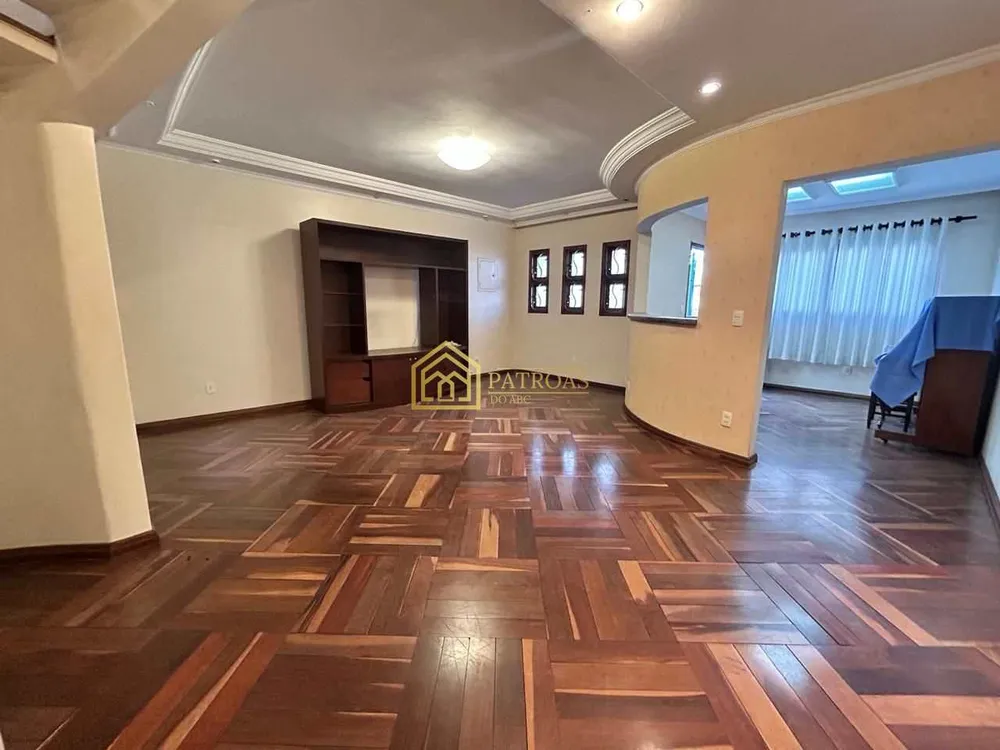 Sobrado, 3 quartos, 291 m² - Foto 1