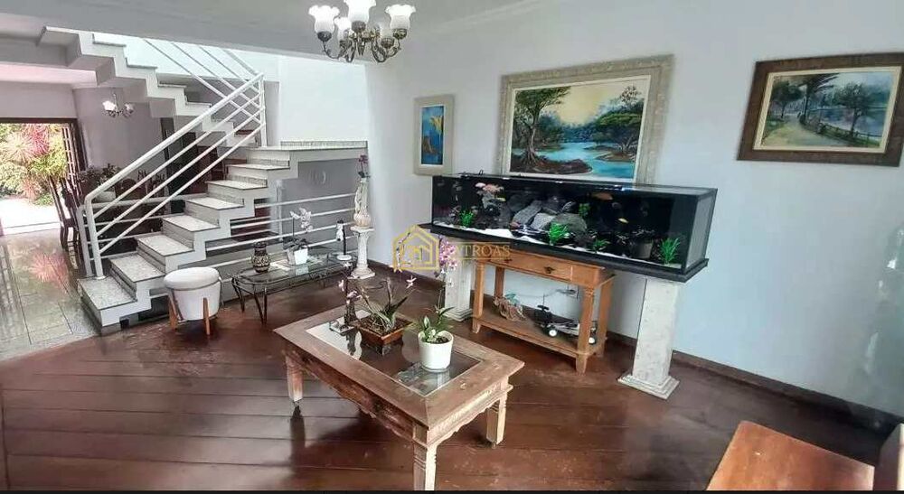 Sobrado à venda com 4 quartos, 265m² - Foto 3
