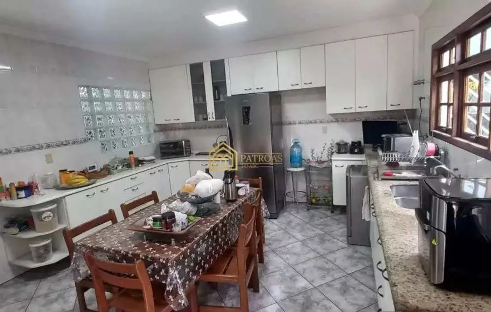 Sobrado, 4 quartos, 265 m² - Foto 9