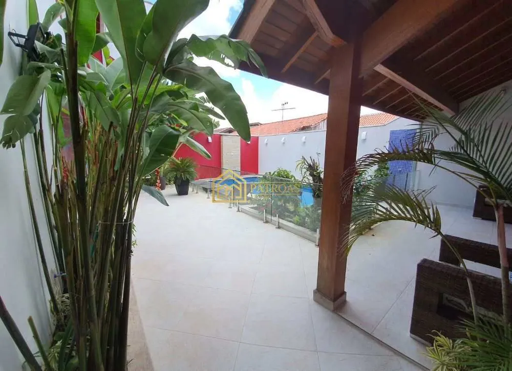 Sobrado, 4 quartos, 450 m² - Foto 1