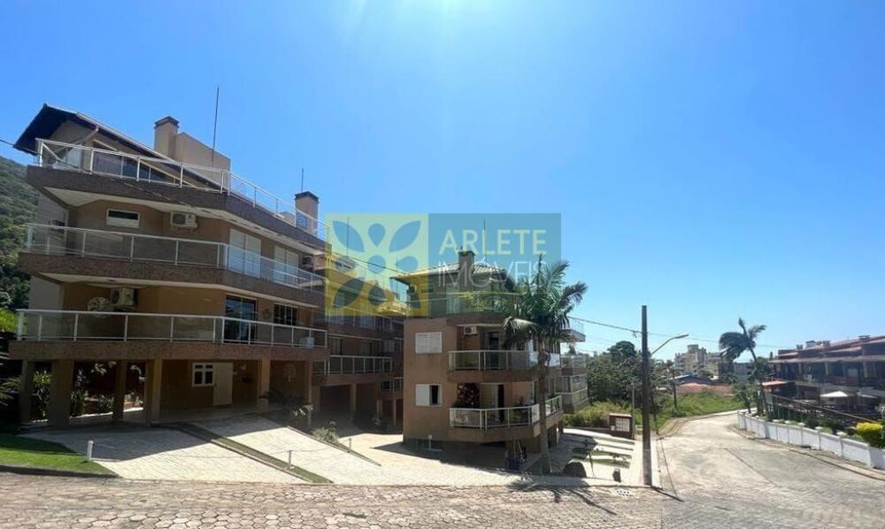 Apartamento, 3 quartos, 197 m² - Foto 1