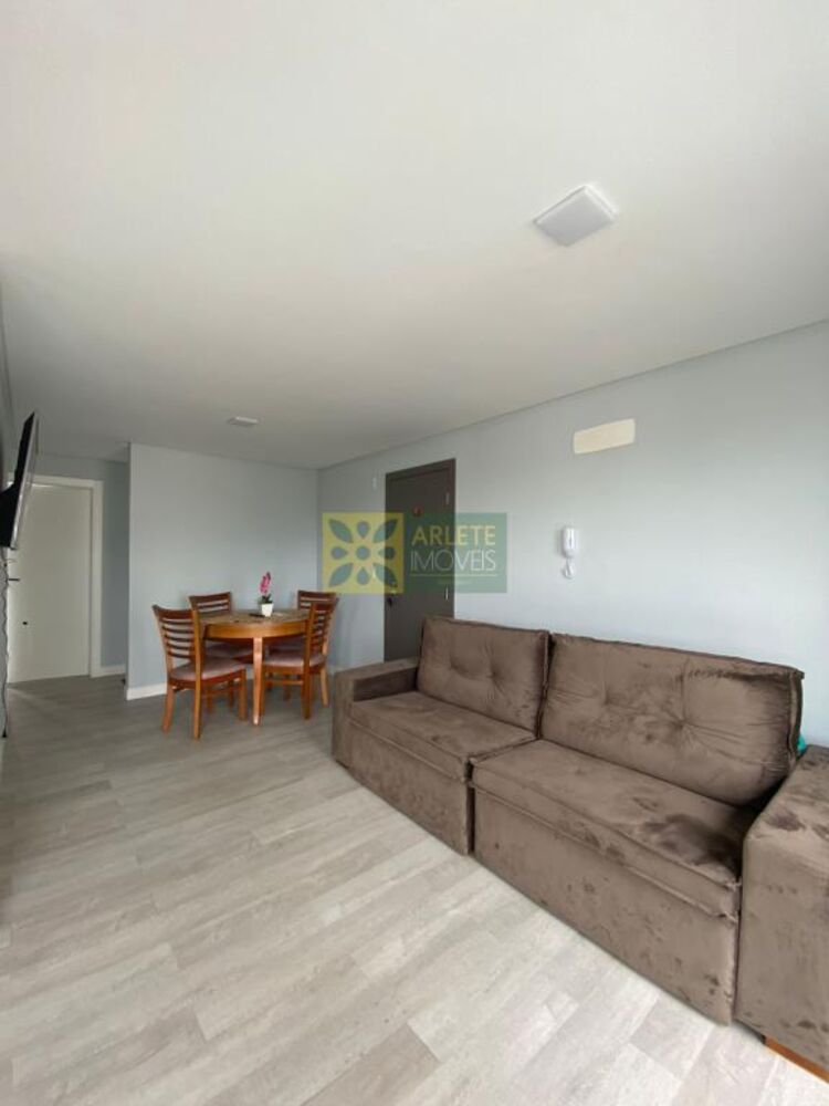Apartamento, 3 quartos, 136 m² - Foto 1