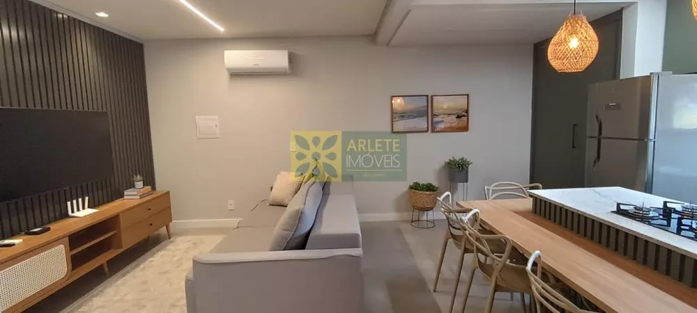 Apartamento à venda com 2 quartos, 60m² - Foto 1