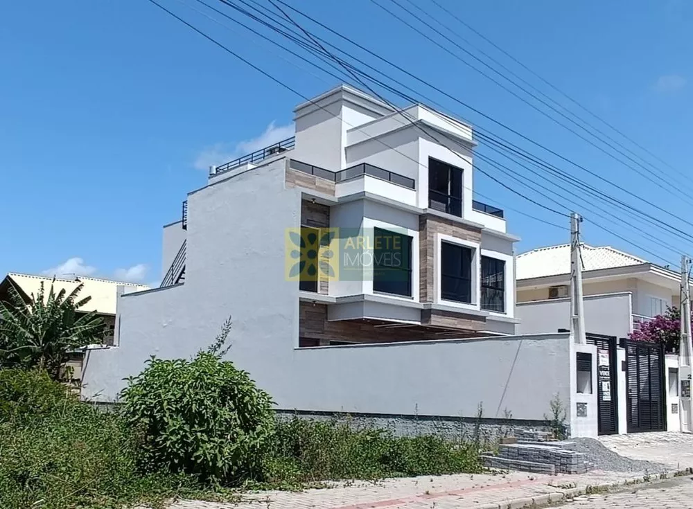 Casa Comercial à venda com 2 quartos, 127m² - Foto 1