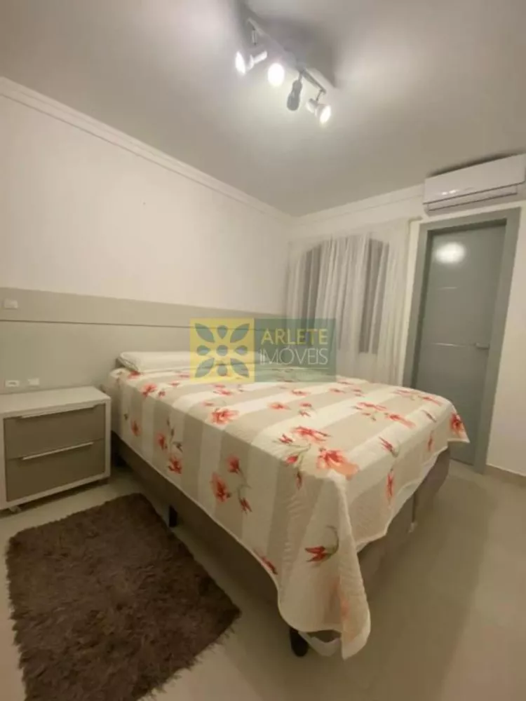 Casa à venda com 5 quartos, 165m² - Foto 5