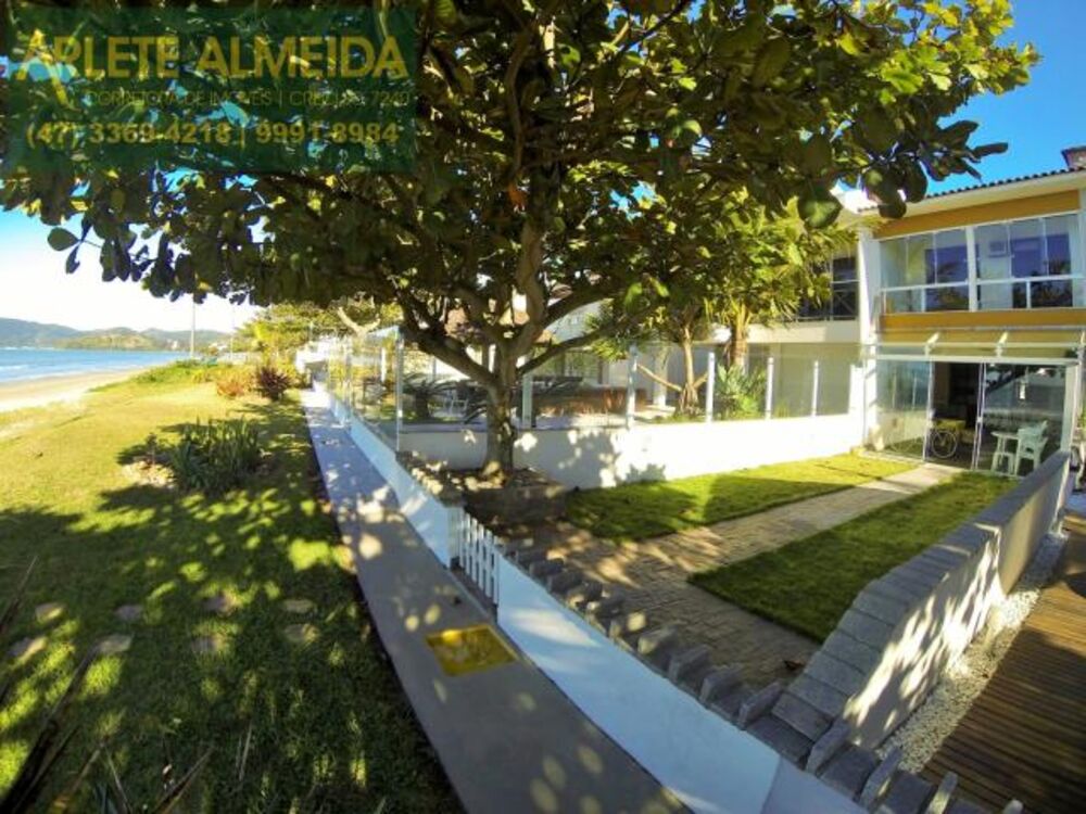 Casa, 5 quartos, 140 m² - Foto 1