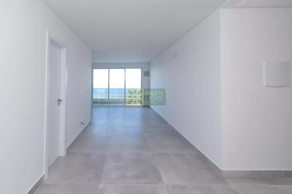 Apartamento à venda com 2 quartos, 89m² - Foto 4