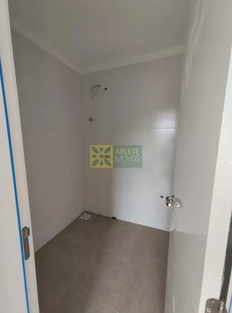 Apartamento à venda com 3 quartos, 135m² - Foto 8