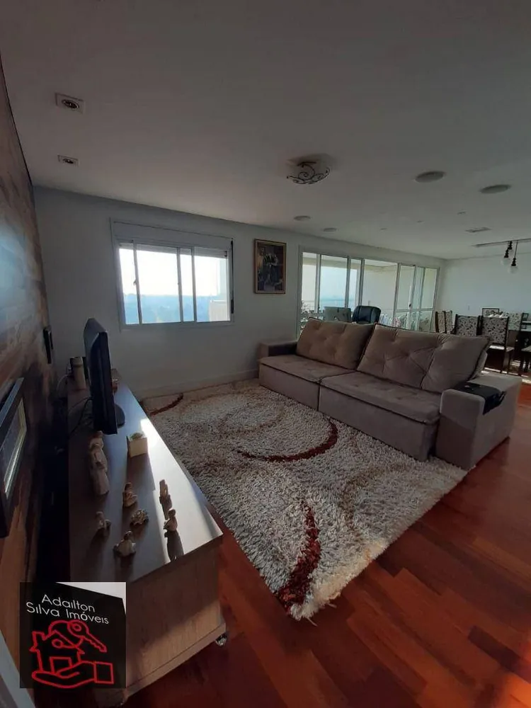 Apartamento, 3 quartos, 134 m² - Foto 4
