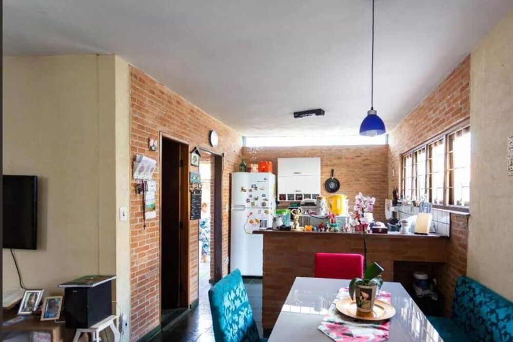 Sobrado à venda com 3 quartos, 140m² - Foto 1